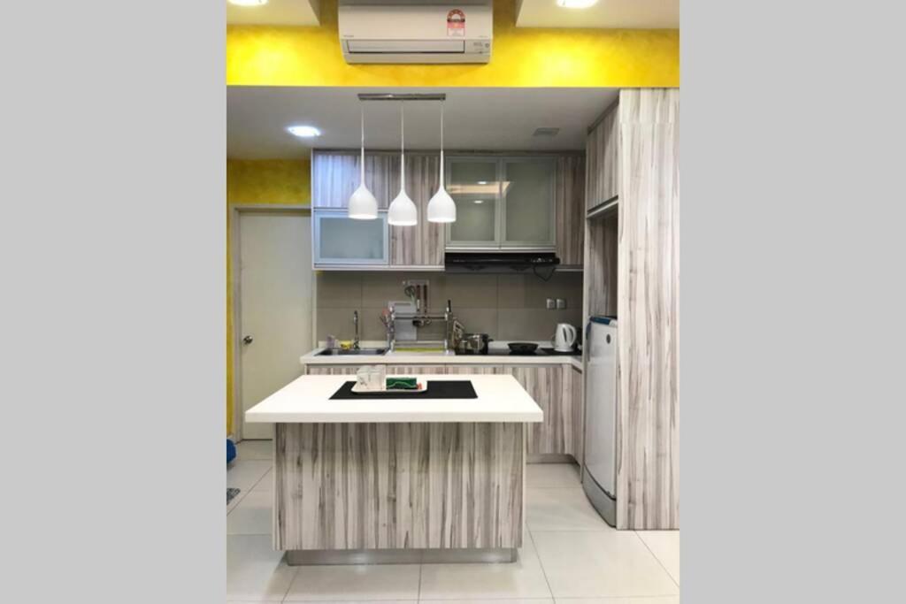 Condo In Imago Mall 亚庇最大商场imago楼里公寓 코타키나발루에서가장큰쇼핑센터아파트 Luaran gambar